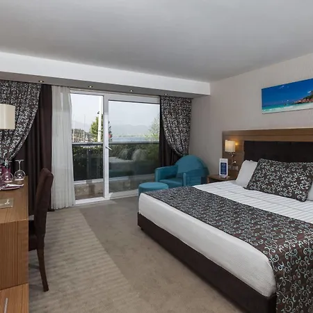 Hotel Marina Vista